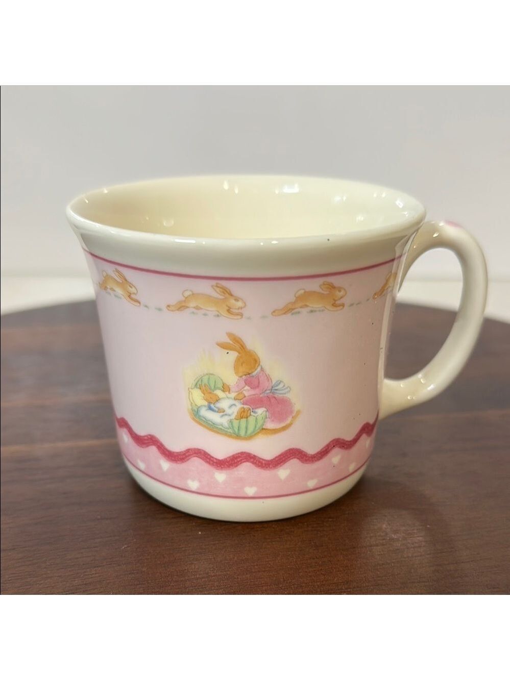 Royal Doulton Bunnykins “Hug-a-Mug” Sweet Hearts Baby Mug Pink 1994